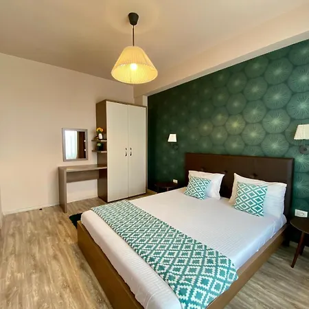 View Summerland Apartment